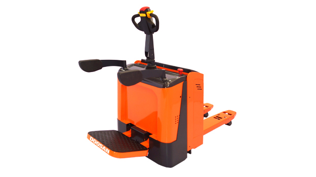 Rider pallet truck BPPE Left front view