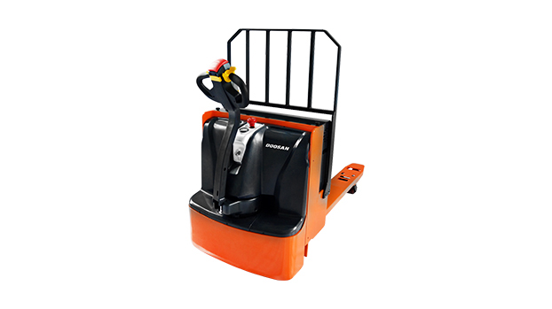 Walikie pallet truck BW Left front view