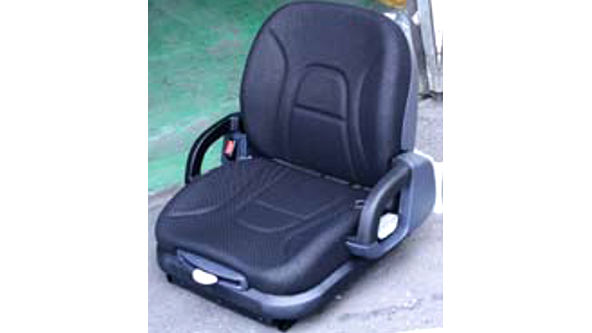 Deluxe Suspension Seat with Operator Sensing System